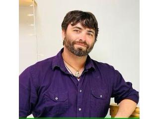 Virtual Psychic Readings with Mitchell Moore - Book Now for Insight & Clarity!